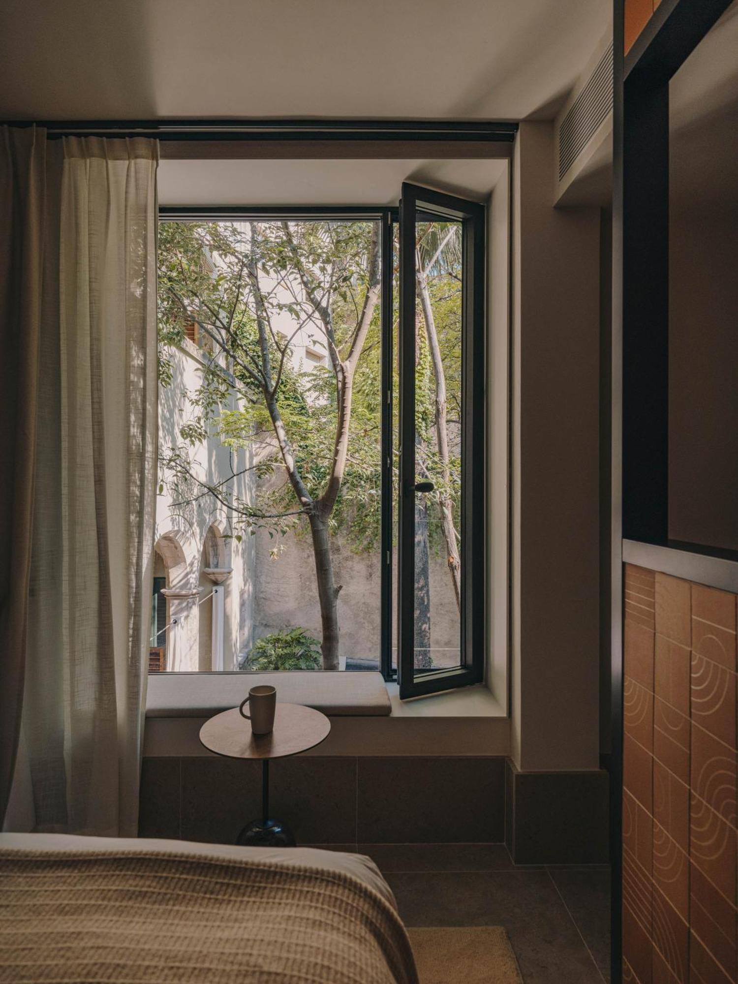 Hotel Palau Fugit Girona Esterno foto