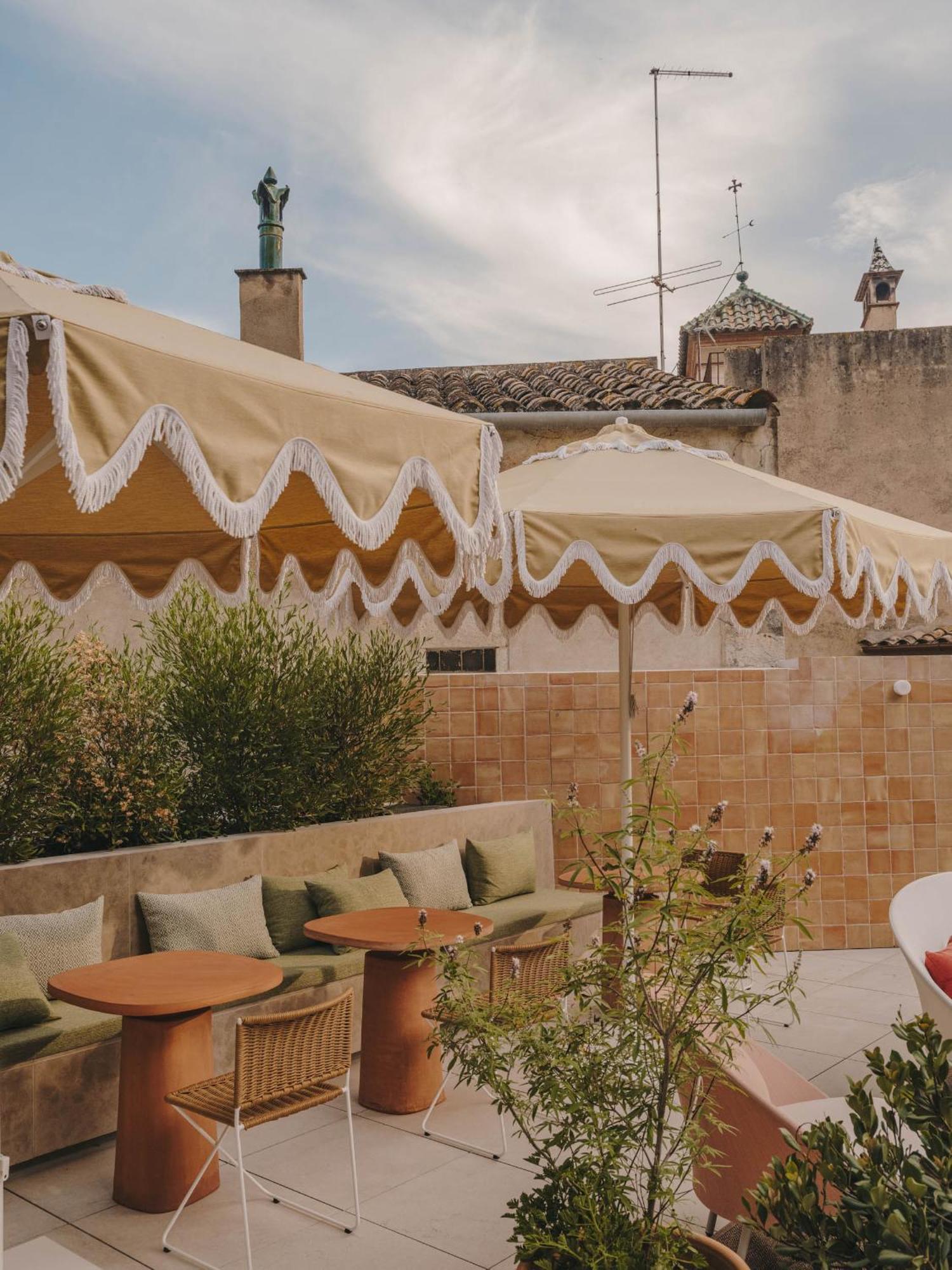 Hotel Palau Fugit Girona Esterno foto